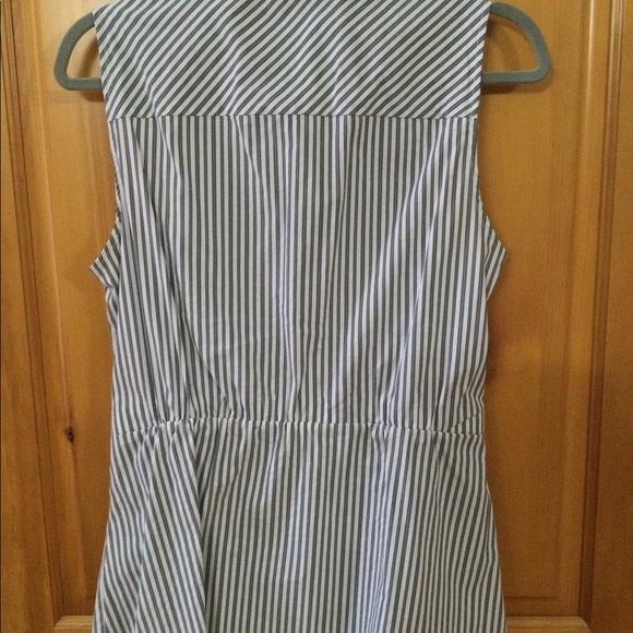 Ladies shortsleeve shirt - Picture 2 of 4